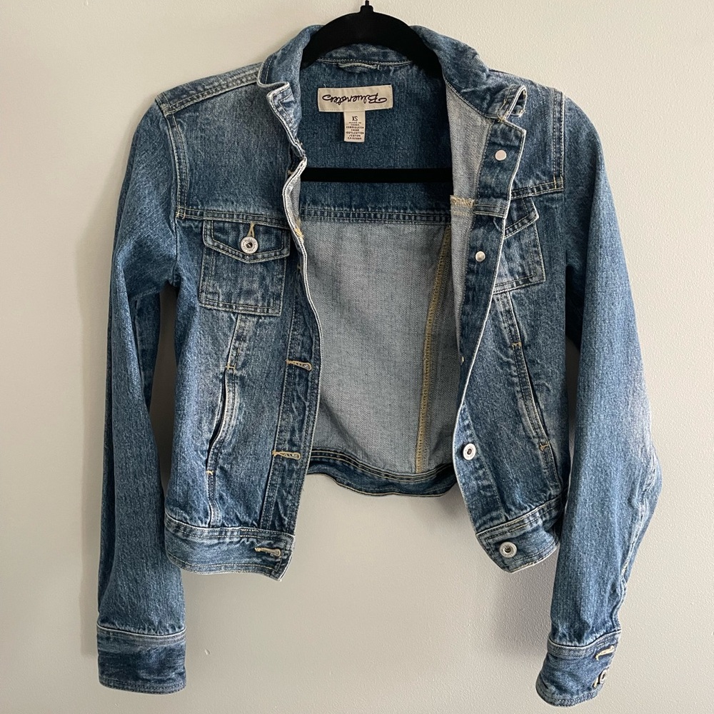 Jean Jacket - Picture 2 of 11